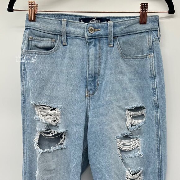 Hollister Ultra High-Rise Distressed Mom Jeans Size 26 - Picture 2 of 6
